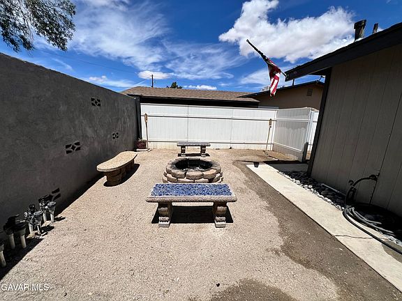 5th image of 45430 Andale Ave