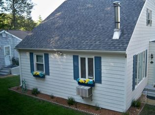 5 Pine Tree Dr, Holland, MA 01521