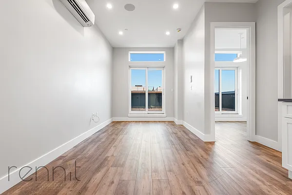 Rented by Rennit Inc. | media 2