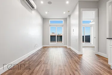 Rented by Rennit Inc.