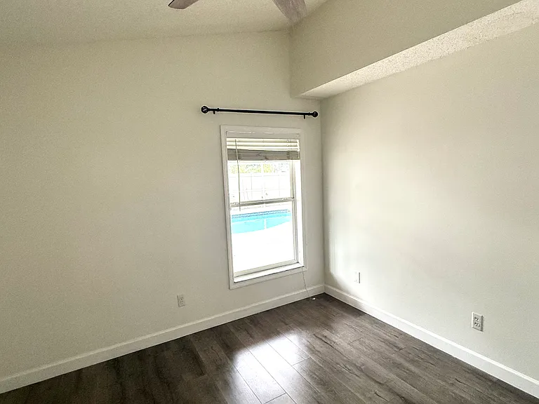 13328 Mallard Cove Blvd — Photo 22