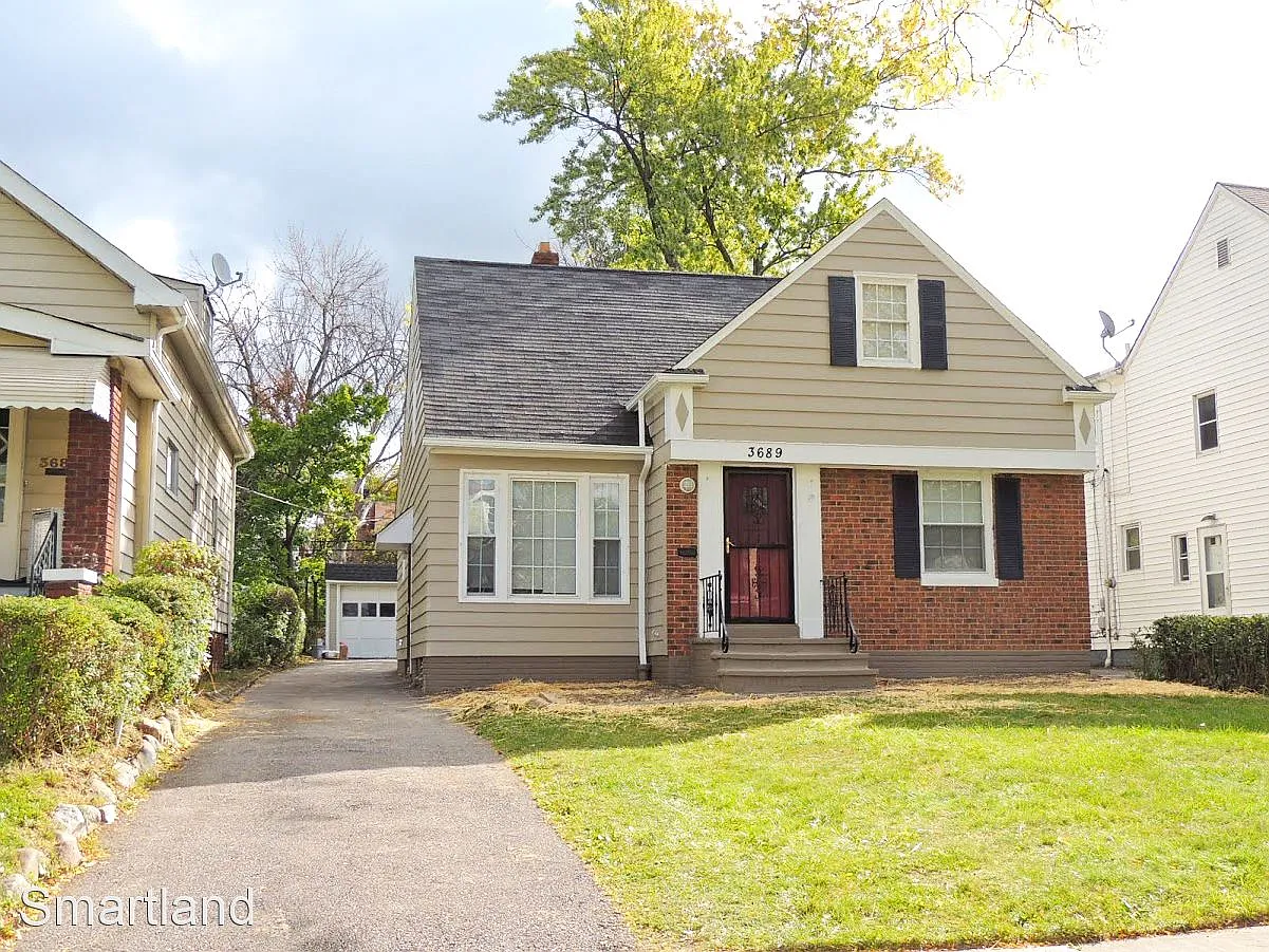 3689 Hildana Rd photo 1