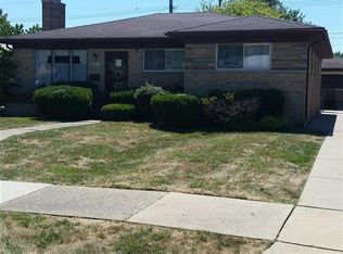 18220 Mott Ave, Eastpointe, MI 48021