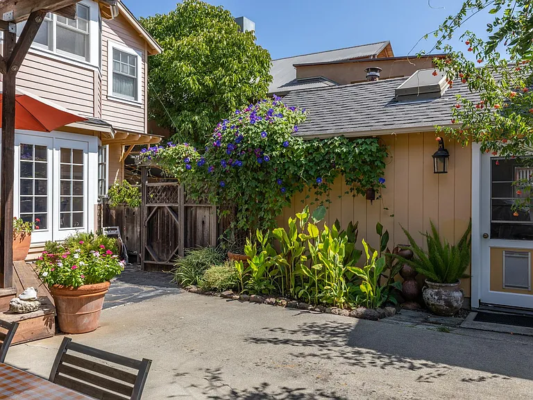 1655 Scott St — Photo 29