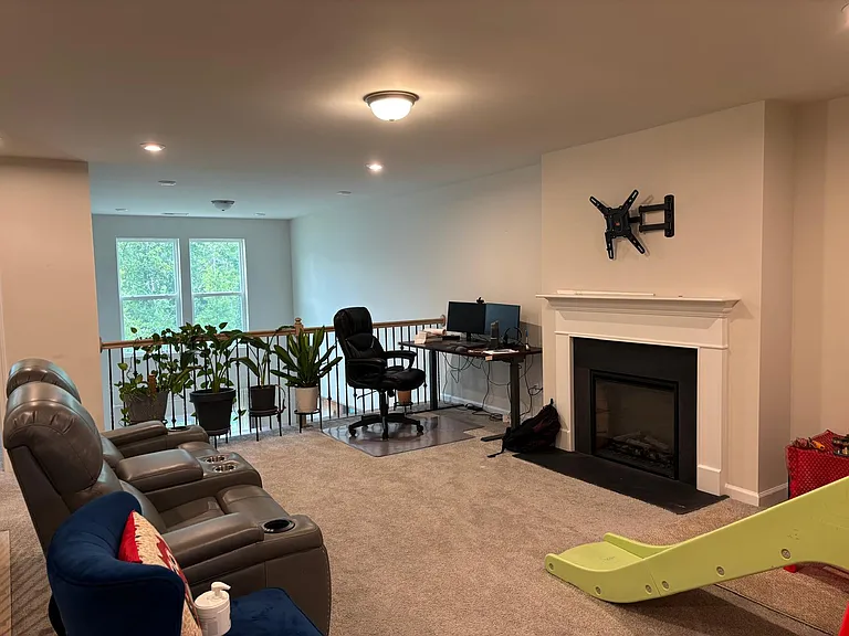 2439 Heathcliff Trl — Photo 17