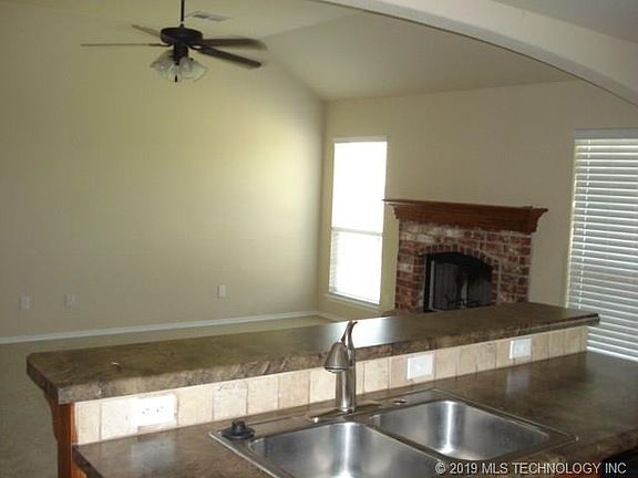 5th image of 4742 S 203 East Ave