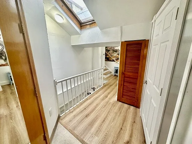 288 Hanover St #2 — Photo 6