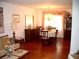 3rd image of 1605 Cleland Crse