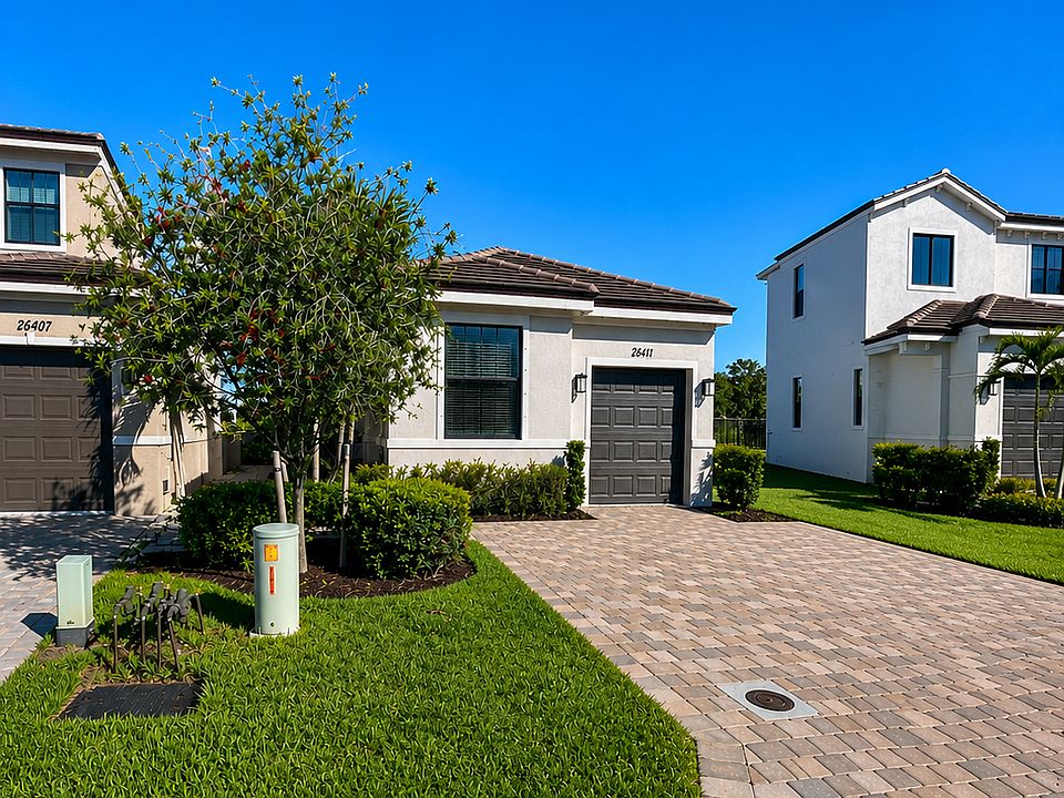 Front of the House Garage Parking and two additonal parking in the driveway