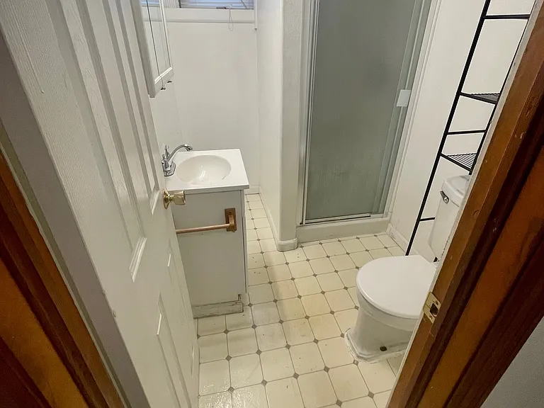 929 Avenue C #1 — Photo 9
