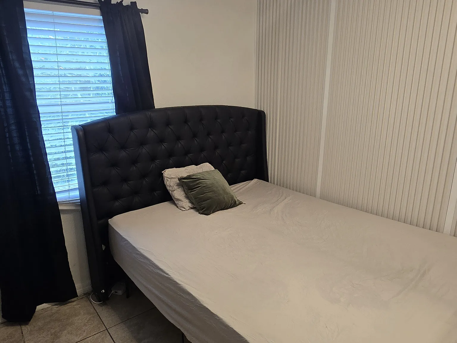2 bed, 800 sqft, $1,750 — Photo 3