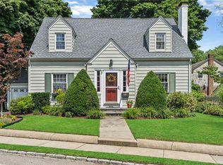 362 Fair St, Warwick, RI 02888