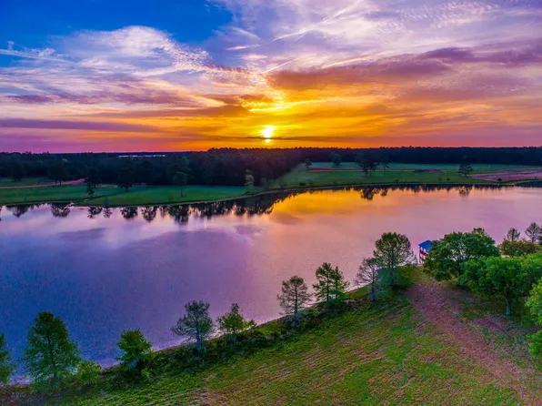 LOT 25 E Lakeland Ct, Hillister, TX 77624