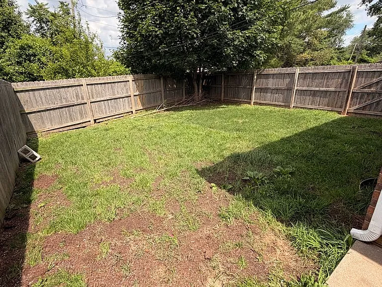 3541 S Jefferson Ave — Photo 11