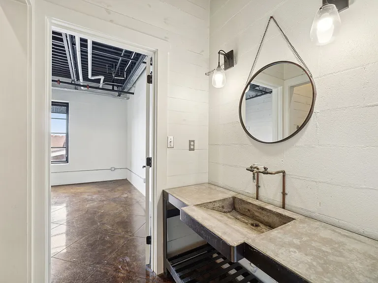 Lofts on 15th — Photo 19