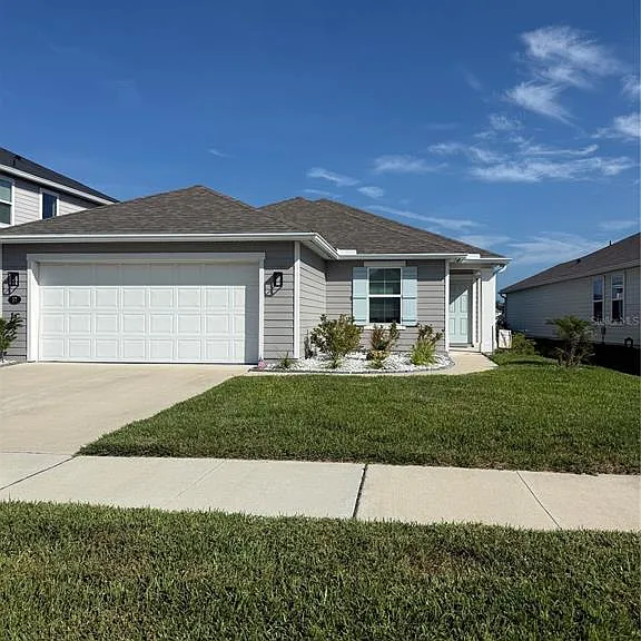 17 Waverly Ln — Photo 1