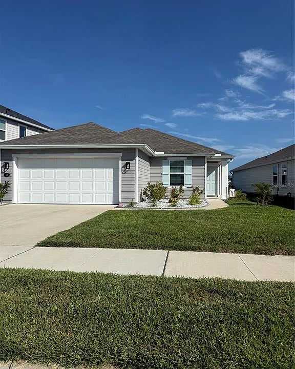 17 Waverly Ln