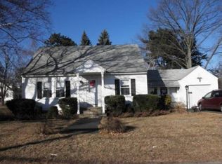 1100 Somerville St, Manchester, NH 03103