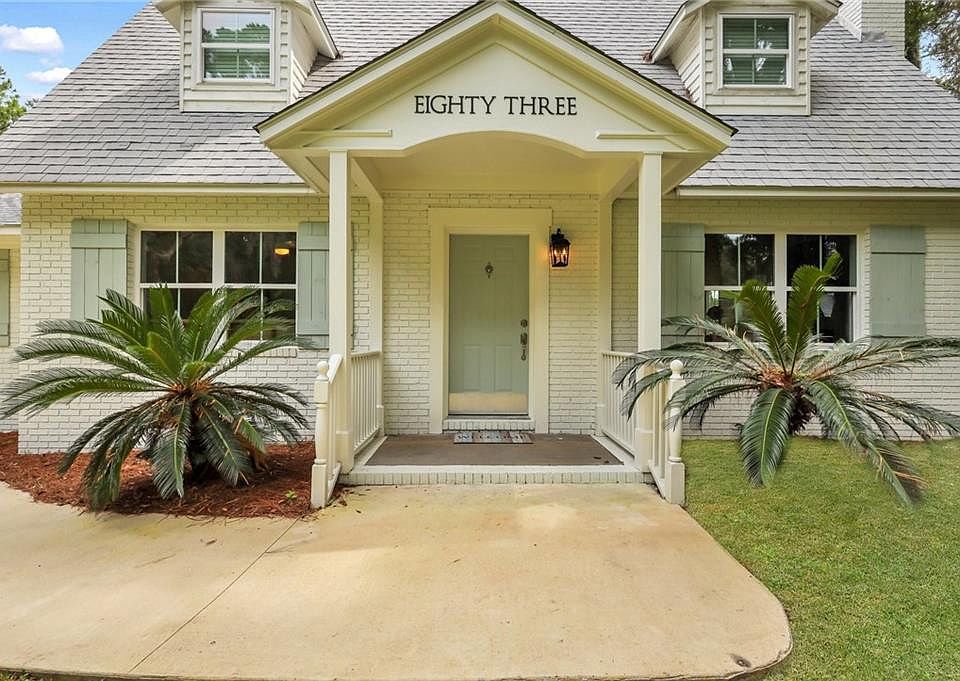 1st image of 83 Marsh Oak Dr