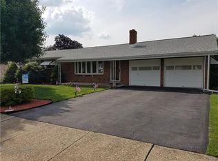 28 S Fairview St, Macungie, PA 18062