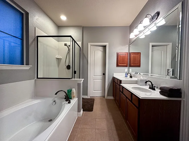 16048 Crosslake Ct — Photo 17