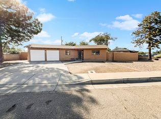 1001 Field Dr NE, Albuquerque, NM 87112