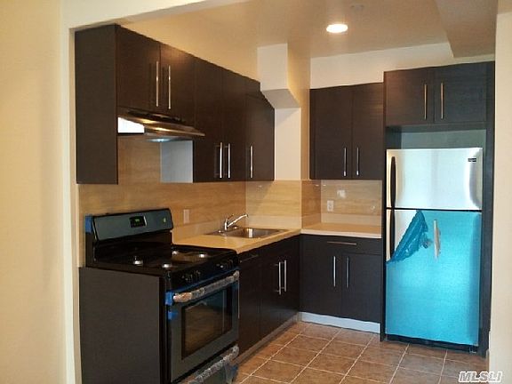 4th image of 6715 Austin St APT 5