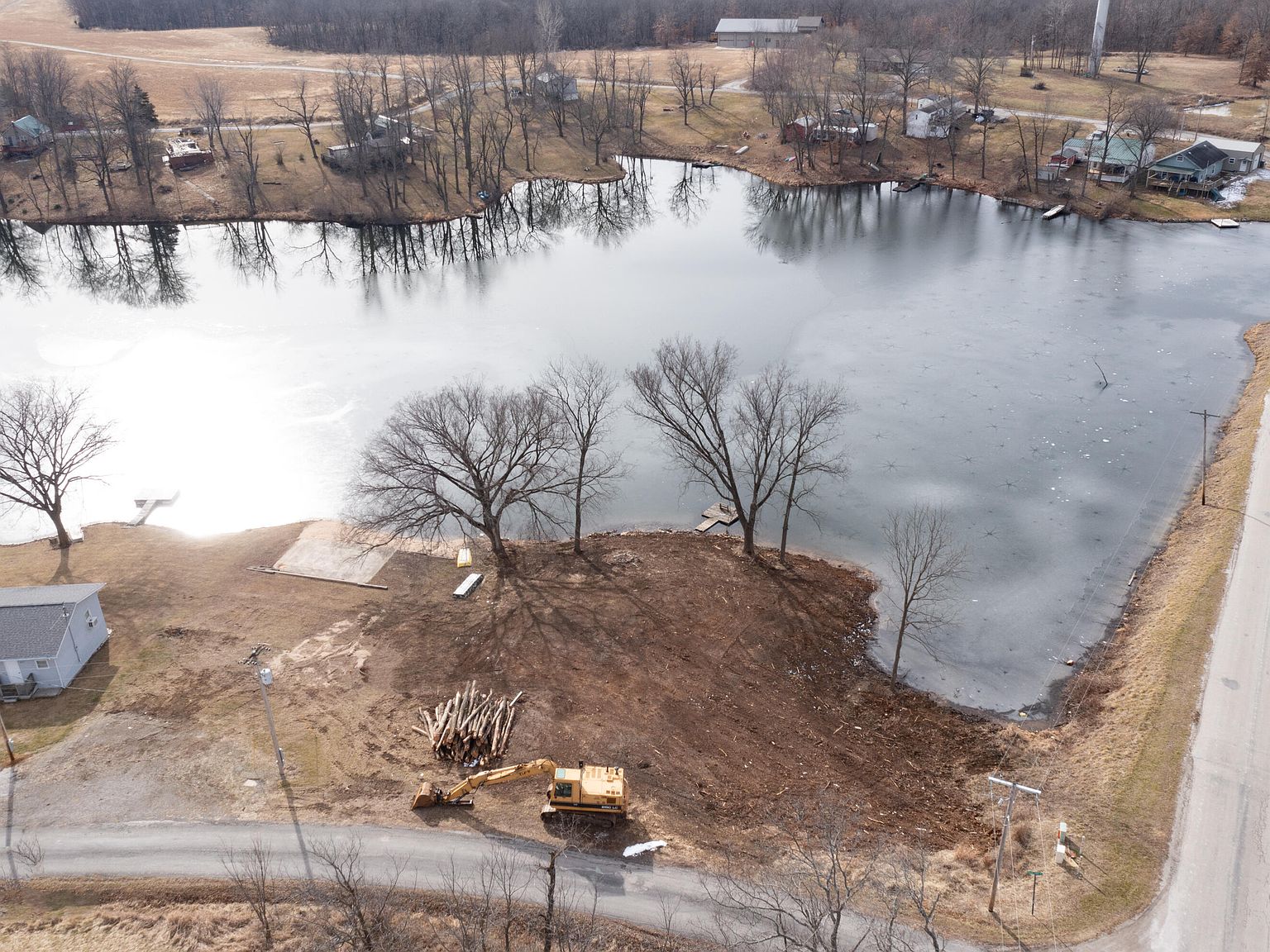 201/203 S Lake Cir, Cairo, MO 65239 Zillow