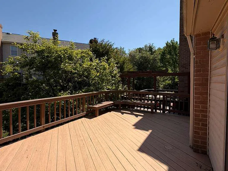 5976 Norham Dr — Photo 11