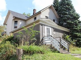 527 S Water St, Kent, OH 44240