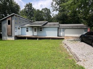 1073 Travis Rd, Kuttawa, KY 42055