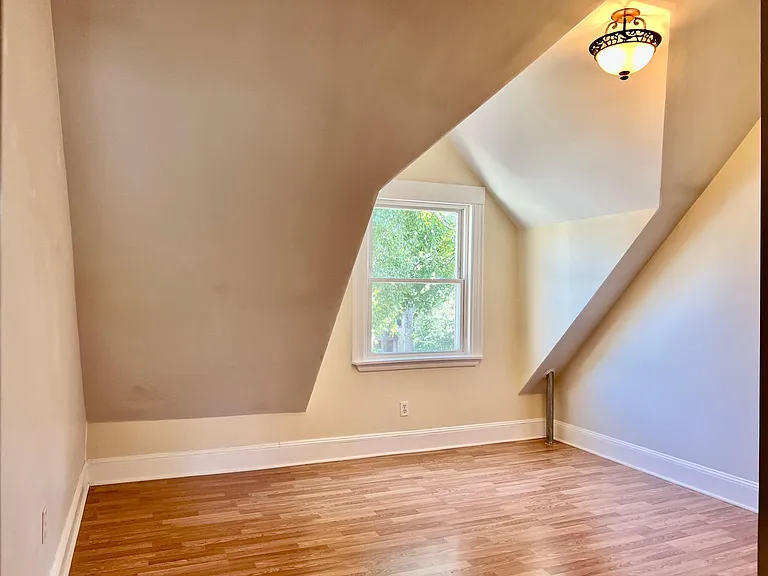 55 Beach St #2 — Photo 20
