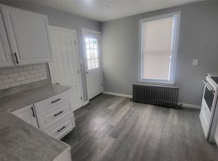 164 Thompson St, Poughkeepsie, NY 12601
