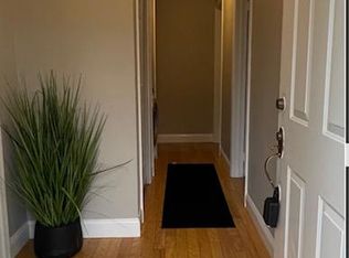 119 Mockingbird Ct, Three Bridges, NJ 08887