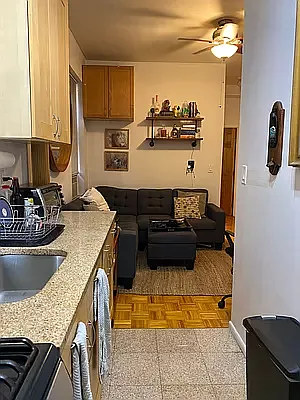 Rented by Aryeh Realty | media 2