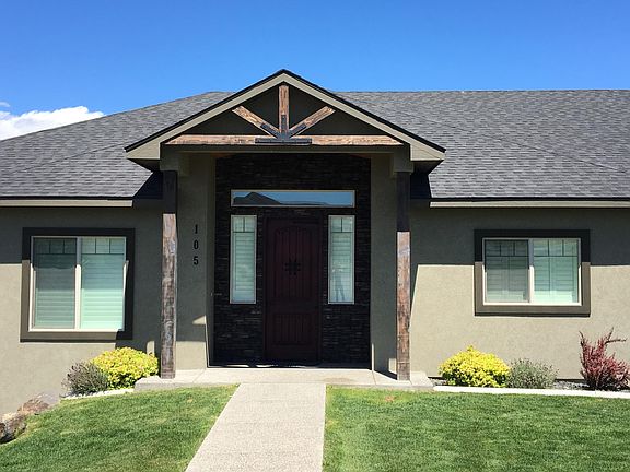 Exterior Front Entry
