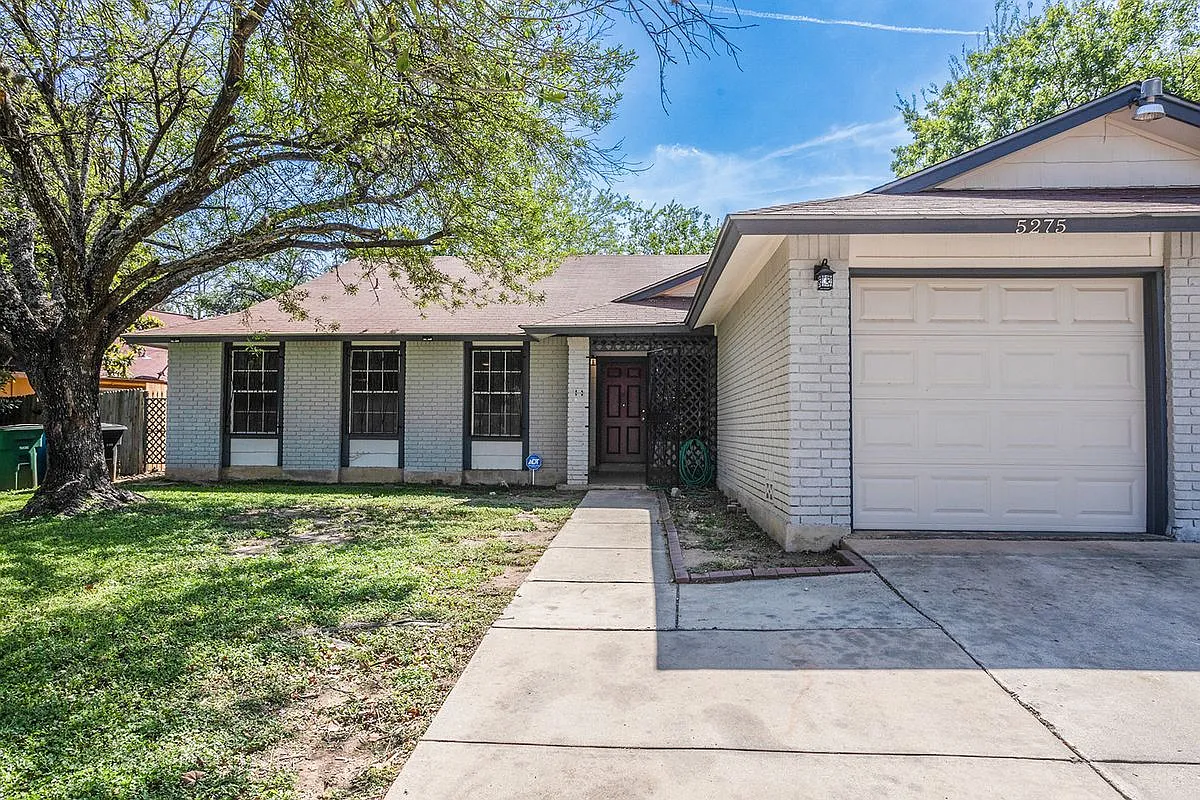 3 bed, 2.0 bath, 1120 sqft, $1,500 — Photo 4