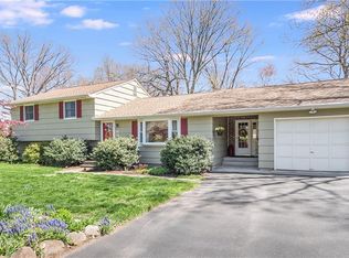38 Bel Aire Dr, Plainville, CT 06062