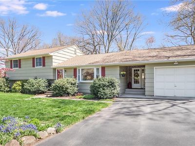 38 Bel Aire Dr, Plainville, CT, 06062