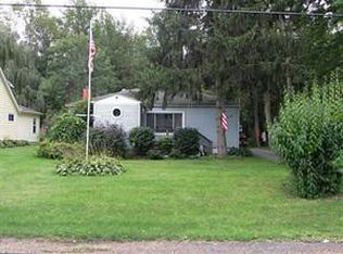 571 Tuscarora Rd, Angola, NY 14006