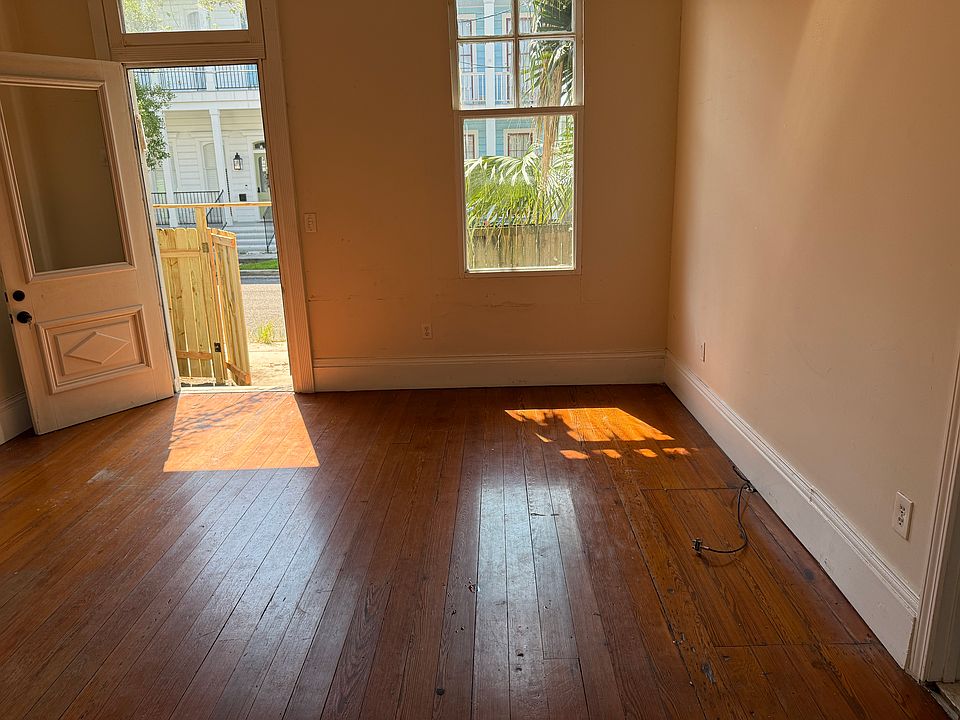 2nd image of 2369 Saint Thomas St