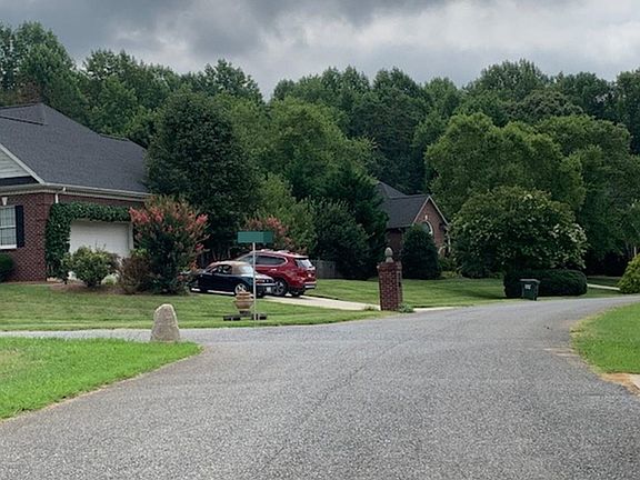 5th image of 1636 Stone Pine Dr