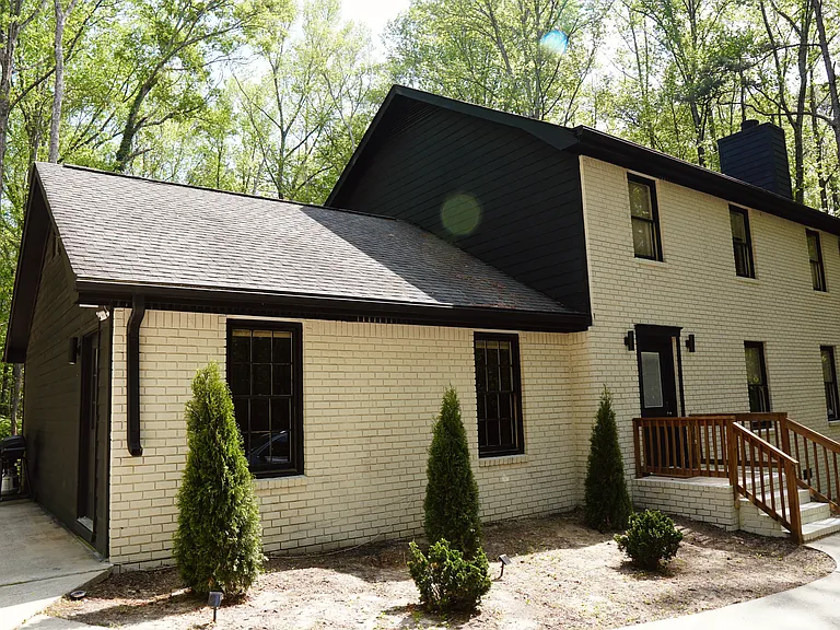 771 Tyrone Rd — Photo 1