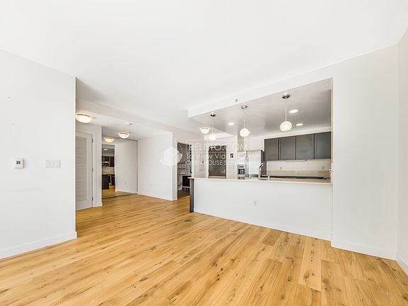 5th image of 1160 Mission St Unit 1903