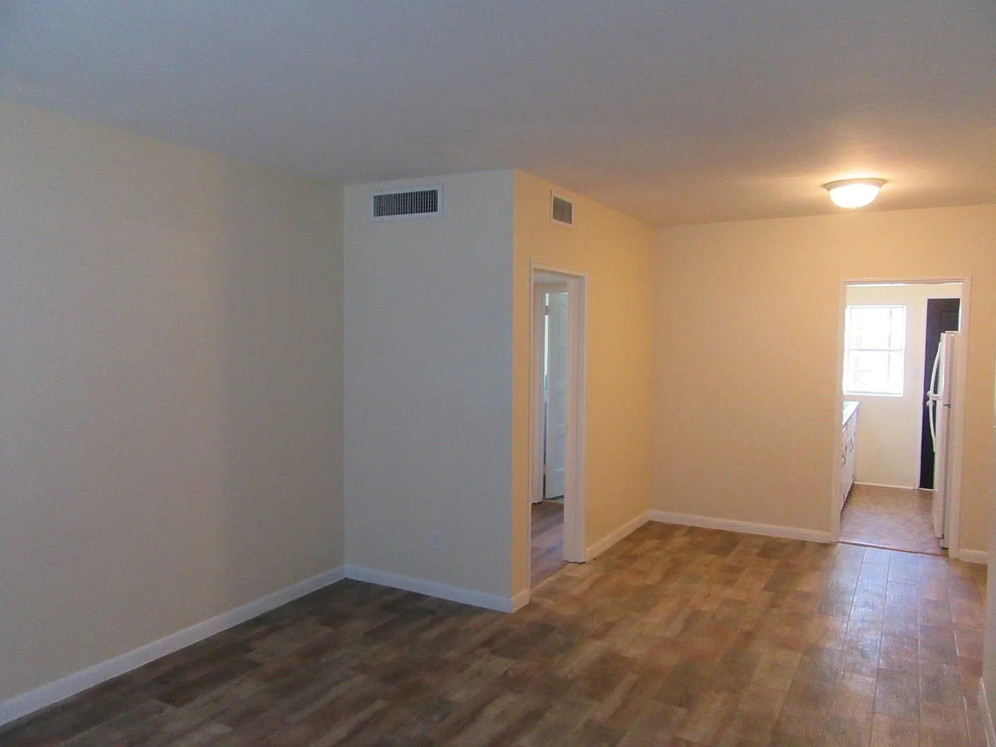 807 Cherry St #1 — Photo 2