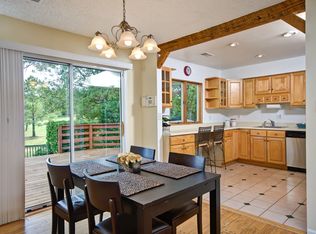 802 Mosby Hollow Dr, Herndon, VA 20170