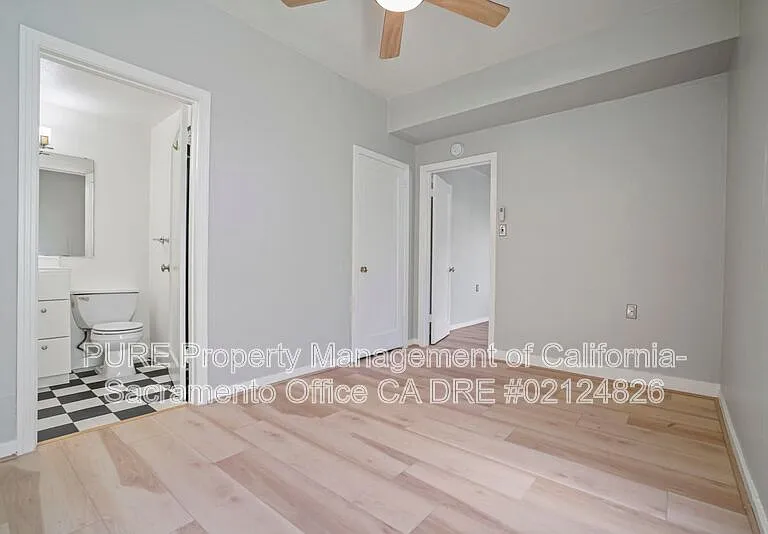 2324 Castro Way — Photo 16