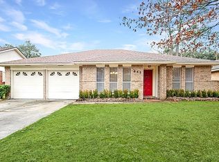 645 Ridgewood Dr, Mandeville, LA 70471