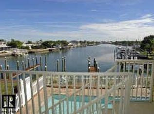 729 E Gulf Blvd APT D, Indian Rocks Beach, FL 33785