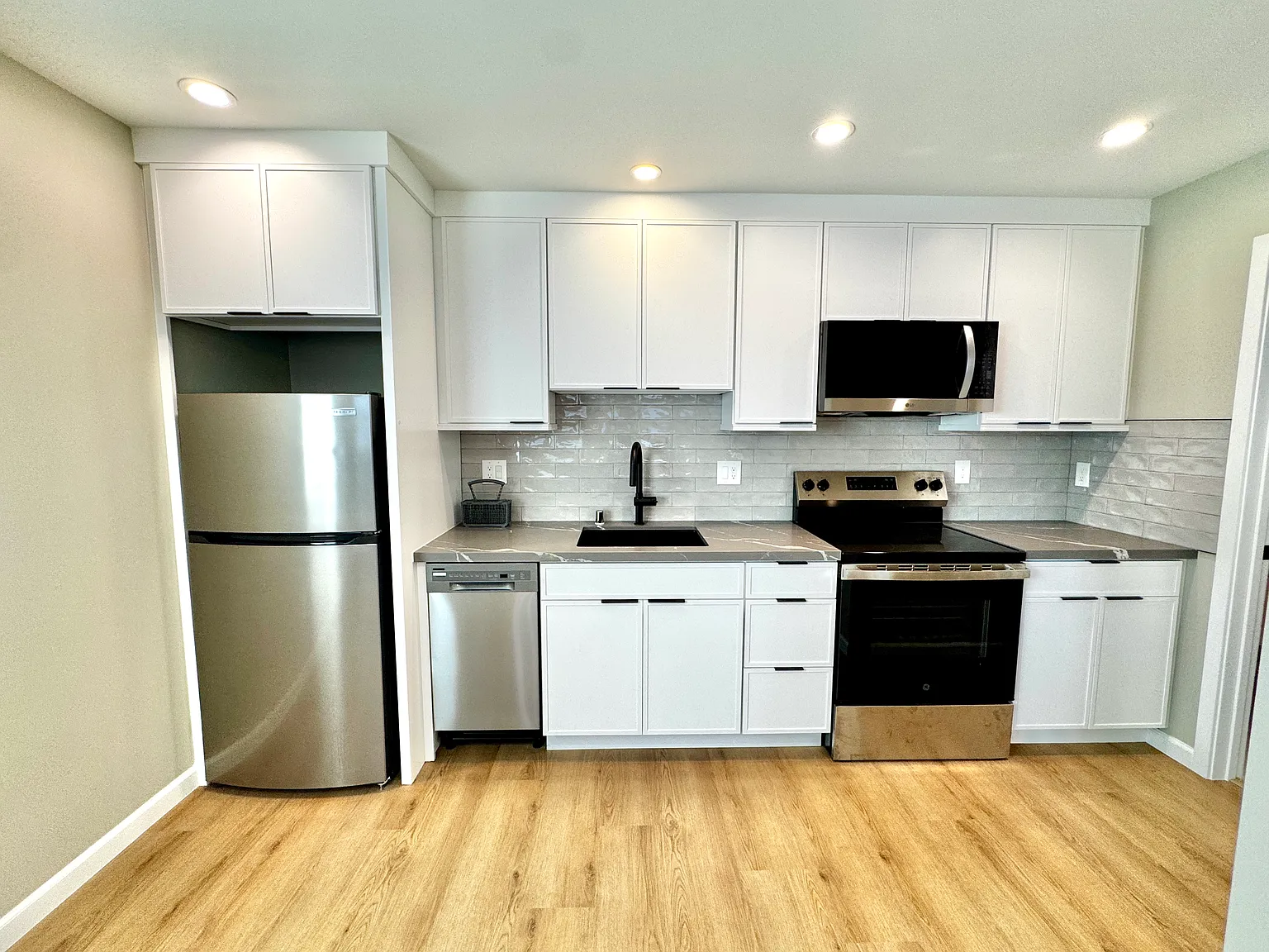 Sount Saint Andrews Pl, Gardena — Photo 4